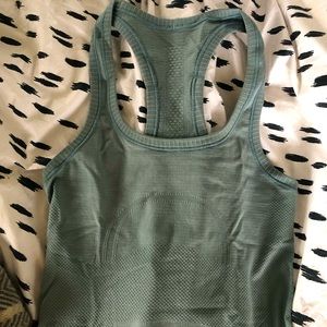 LULULEMON swiftly tech tank top athletic top size 2 green slim fitting